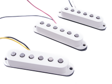 Load image into Gallery viewer, Fender Deluxe Drive Stratocaster® Pickup Set (3)