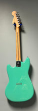 Charger l'image dans la galerie, FENDER PLAYER MUSTANG® 90 ELECTRIC GUITAR - PRE OWNED