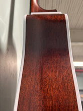 Charger l'image dans la galerie, Seagull 047178/050581 Artiste Peppino Signature Guitare Acoustique Électrique Bourbon Burst avec Hymne et Sac de Transport MADE In CANADA