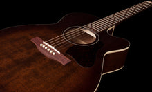 Charger l'image dans la galerie, Art & Lutherie 042340 / 051731 Legacy Bourbon Burst CW QIT Cutaway Acoustic Electric MADE In CANADA-(6536632205506)