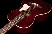 Charger l'image dans la galerie, Art & Lutherie 045525 Roadhouse Tennessee Red Parlor Acoustic Guitar MADE In CANADA D-(6536632762562)