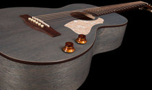 Charger l'image dans la galerie, Art & Lutherie 047079 Roadhouse Denim Blue Q-Discrete Parlor Acoustic Electric Made In Canada-(6536632860866)