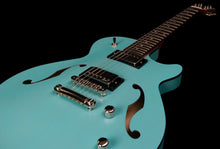 Charger l'image dans la galerie, Godin 050215 Montreal Premiere HT Laguna Blue 6 cordes RH Hollow Body Guitar MADE In CANADA