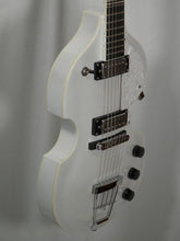 Charger l'image dans la galerie, Hofner HI-459-PE-PW Ignition Pro Guitare électrique de style violon - Blanc nacré