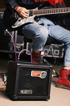 Charger l'image dans la galerie, Joyo DC-15 Amplificateur de guitare électrique numérique 15 watts avec retard, réverbération, effets et batterie à 36 motifs