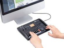 Charger l'image dans la galerie, Enregistreur numérique/interface/contrôleur/échantillonneur Zoom R8 8 pistes - BOÎTE OUVERTE