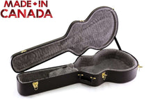 Charger l'image dans la galerie, Open hardshell classical guitar case with plush interior and heavy-duty hardware made in Canada