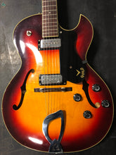 Charger l'image dans la galerie, Guild T-100-D Made In USA Semi Acoustic Hollow Body Guitar 1967 - 1973 - Pre Owned