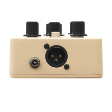 Charger l'image dans la galerie, Orange ACOUSTIC-PEDAL Single ended Class A Acoustic Preamp, EQ, notch filter, Buffered FX Loop, 18v power supply
