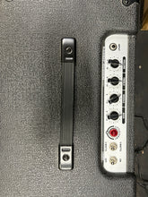 Charger l'image dans la galerie, Crate Blackheart Engineering Bass Amplifier - PRE OWNED
