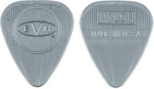 Charger l'image dans la galerie, EVH Guitar Picks &amp; Collector's Tin-(8261714215167)
