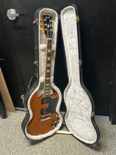 Load image into Gallery viewer, Gibson SG Hardshell Case - Pre Owned
