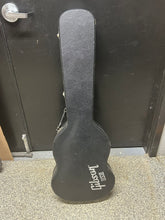 Load image into Gallery viewer, Gibson SG Hardshell Case - Pre Owned
