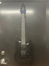 Load image into Gallery viewer, Jackson JS Series Dinky® Arch Top JS22-7 DKA HT, Amaranth Fingerboard, Satin Black - Display Model
