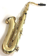 Charger l'image dans la galerie, Oxford Brass Tenor Saxophone with Hardshell Case, Mouthpiece &amp; Reed
