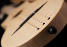 Charger l'image dans la galerie, Seagull 040780 M4 Épicéa Merlin Dulcimer Gaucher MADE In CANADA Rabais
