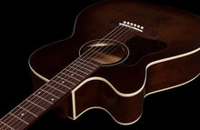 Charger l'image dans la galerie, Art &amp; Lutherie 051755 Legacy CW LEFT Bourbon Burst QIT Cutaway Acoustic Electric MADE In CANADA-(6536632074434)
