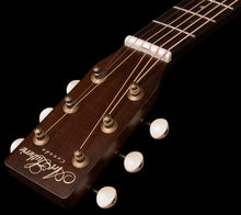 Charger l'image dans la galerie, Art &amp; Lutherie 045549 Roadhouse Bourbon Burst Parlor Acoustic Guitar MADE In CANADA-(6536632565954)
