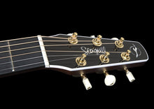 Charger l'image dans la galerie, Seagull 047178/050581 Artiste Peppino Signature Guitare Acoustique Électrique Bourbon Burst avec Hymne et Sac de Transport MADE In CANADA
