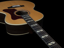 Charger l'image dans la galerie, Norman 048519 / 050529 ST68 MJ Studio Series Mini Jumbo Natural HG Anthem avec sac de transport MADE In CANADA
