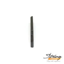 Charger l'image dans la galerie, Black STRING SAVER ACOUSTIC SADDLE COMPENSATED 1/8" 71X3MM PS-9200-C0-(7764269236479)
