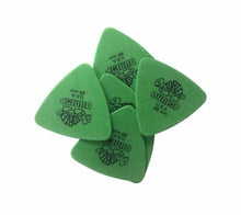 Load image into Gallery viewer, Dunlop 431P.88 Tortex Triangle, Green .88mm, 6 Player's Pack-(6915516203202)
