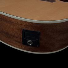 Charger l'image dans la galerie, Art &amp; Lutherie 050710 Legacy Acoustic Electric Concert Guitar Natural EQ-(7463754858751)
