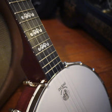 Charger l'image dans la galerie, Deering Artisan Goodtime 5-String Openback Banjo Made In USA AG-(7078497157314)
