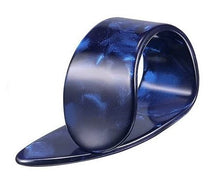 Charger l'image dans la galerie, Médiators pour le pouce - Plastique
